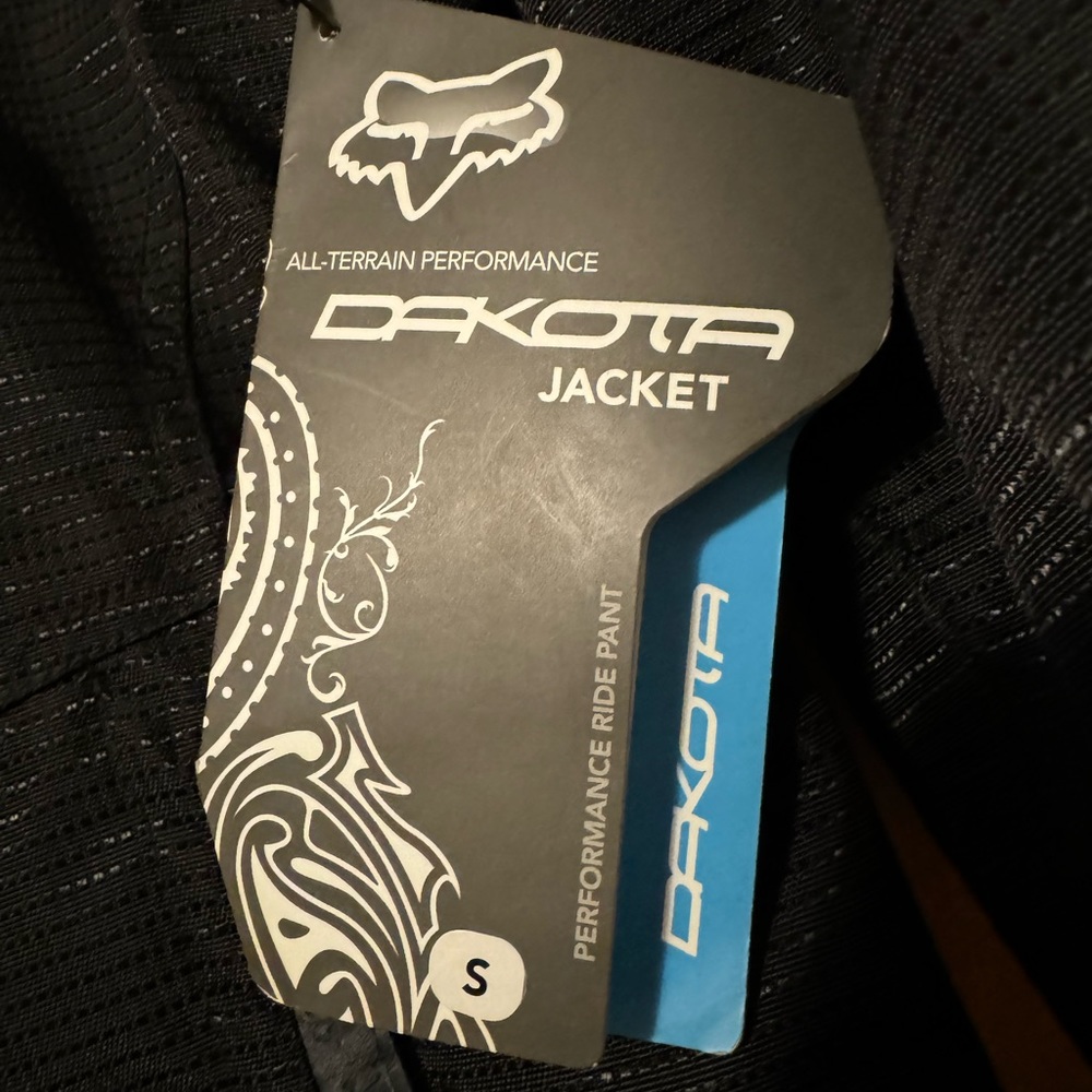 Fox Moto Dakota Jacket Small black/pink with vents and pads
